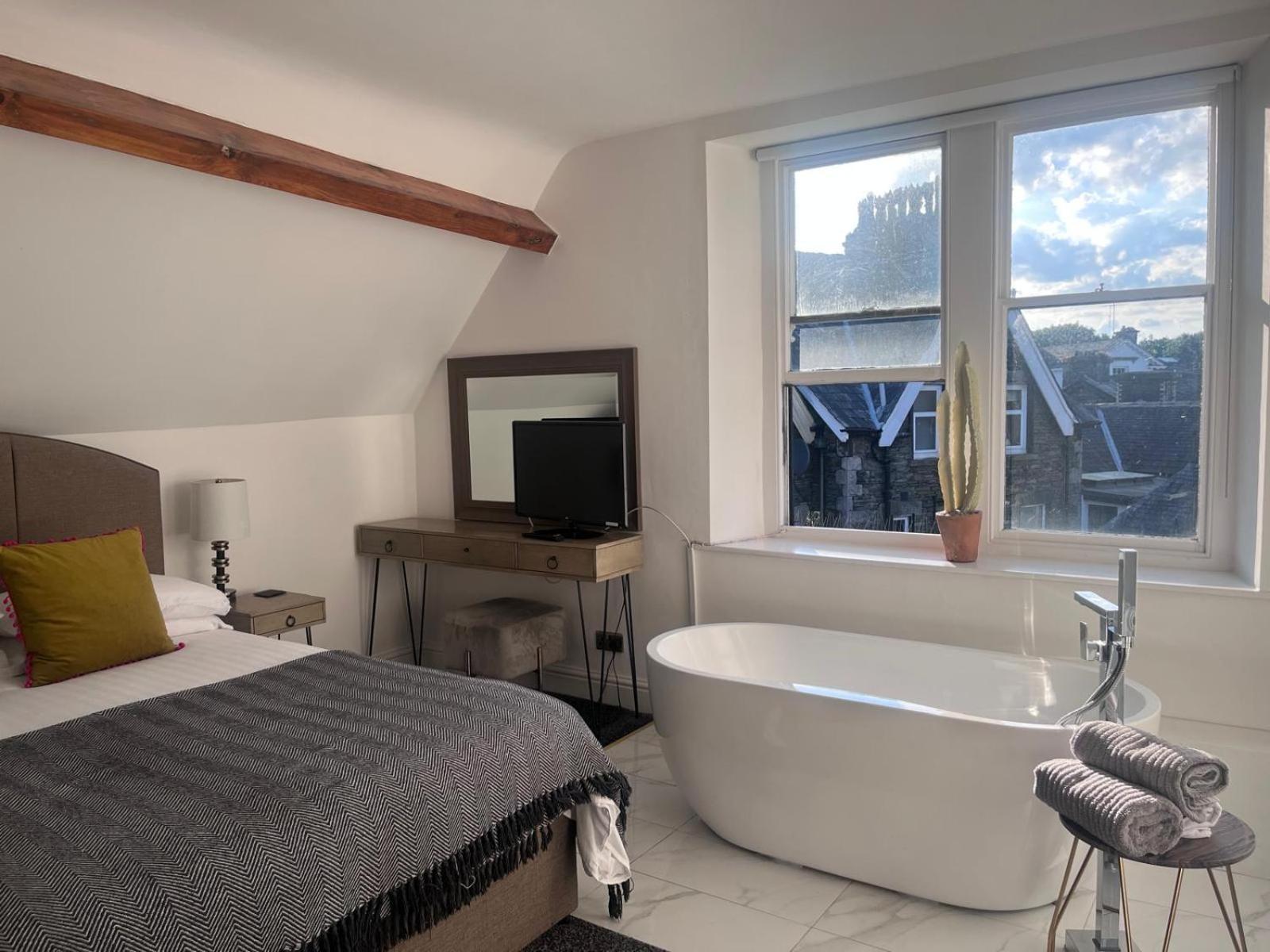 The Penthouse In * Windermere